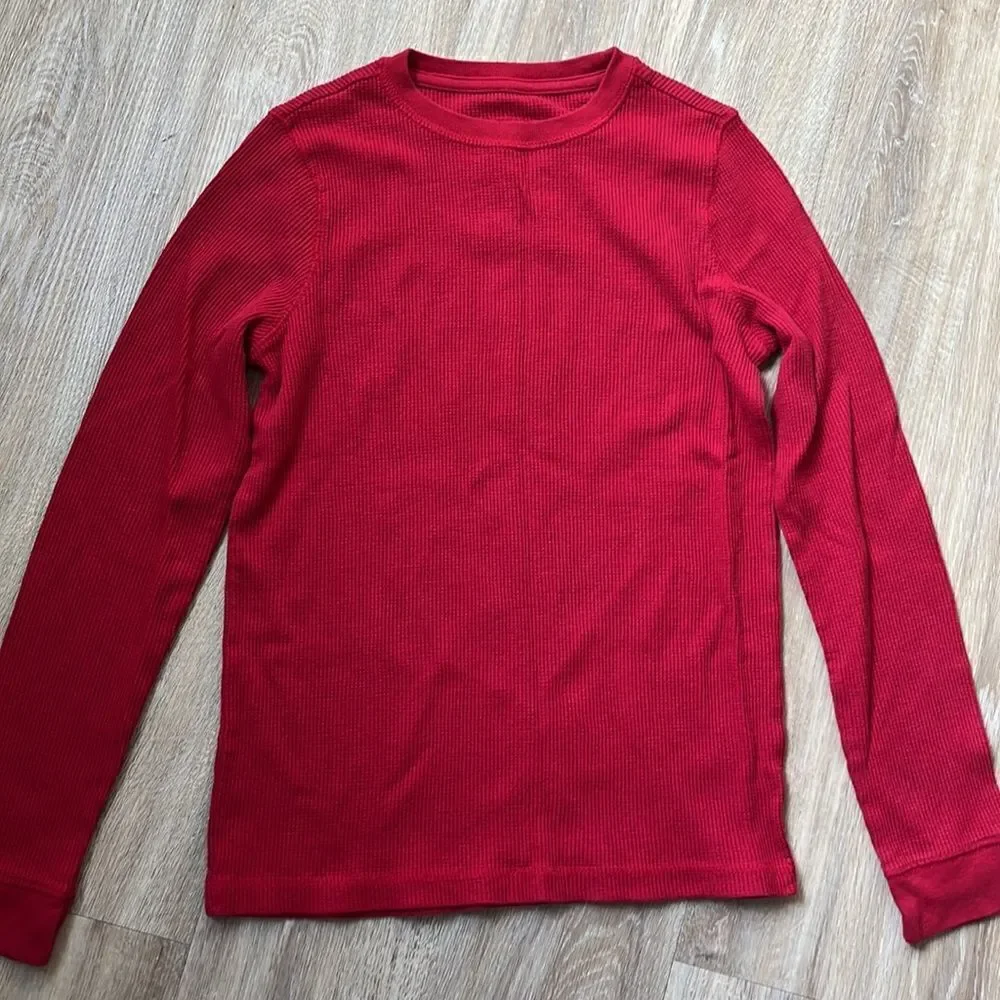 𝅺URBAN Pipeline Waffle Knit Red Youth Long Sleeved Tee Shirt.  Size Large